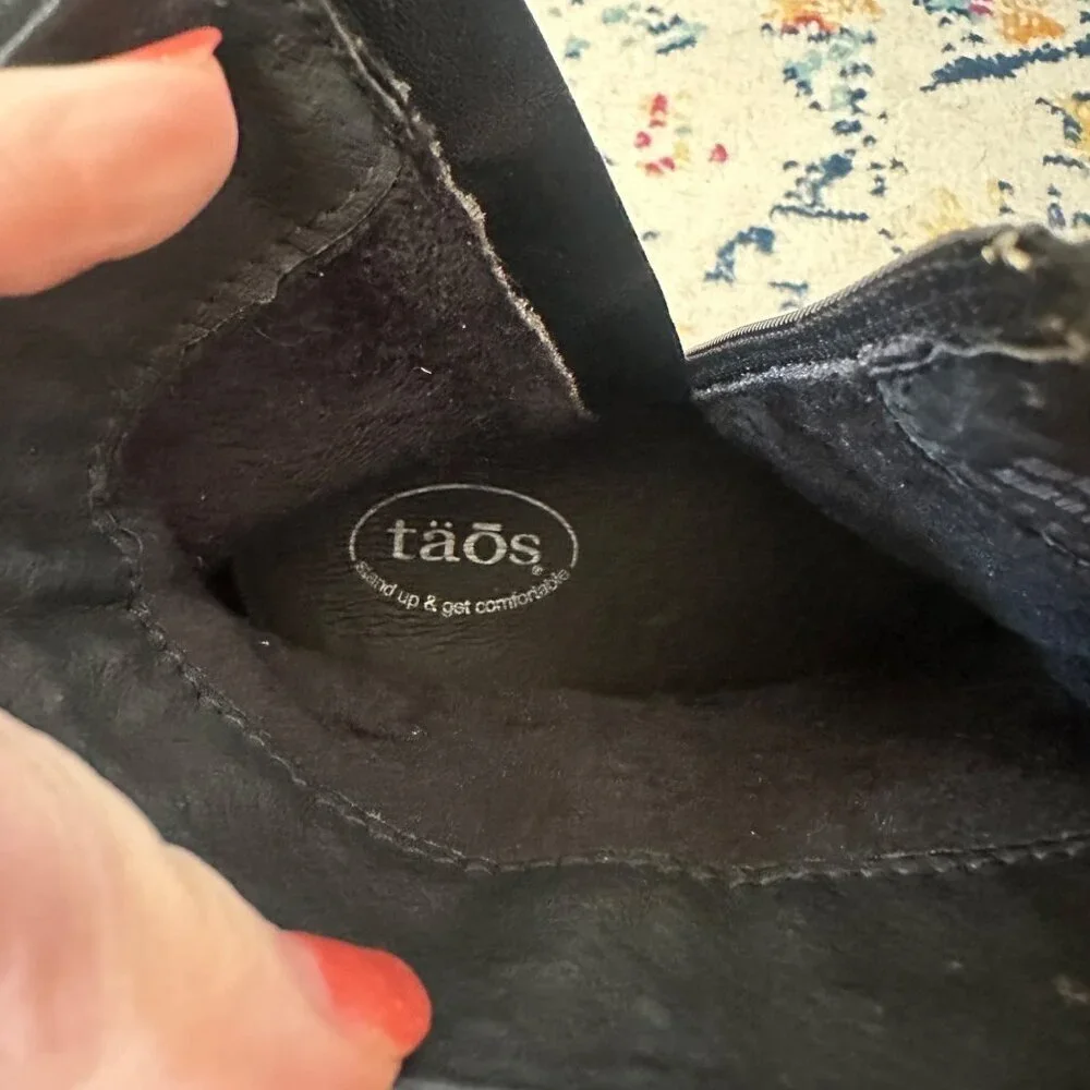 Taos Shaka Leather Ankle Heel Bootie Black Womens Size 37 US 6 6.5 Boho Zipper